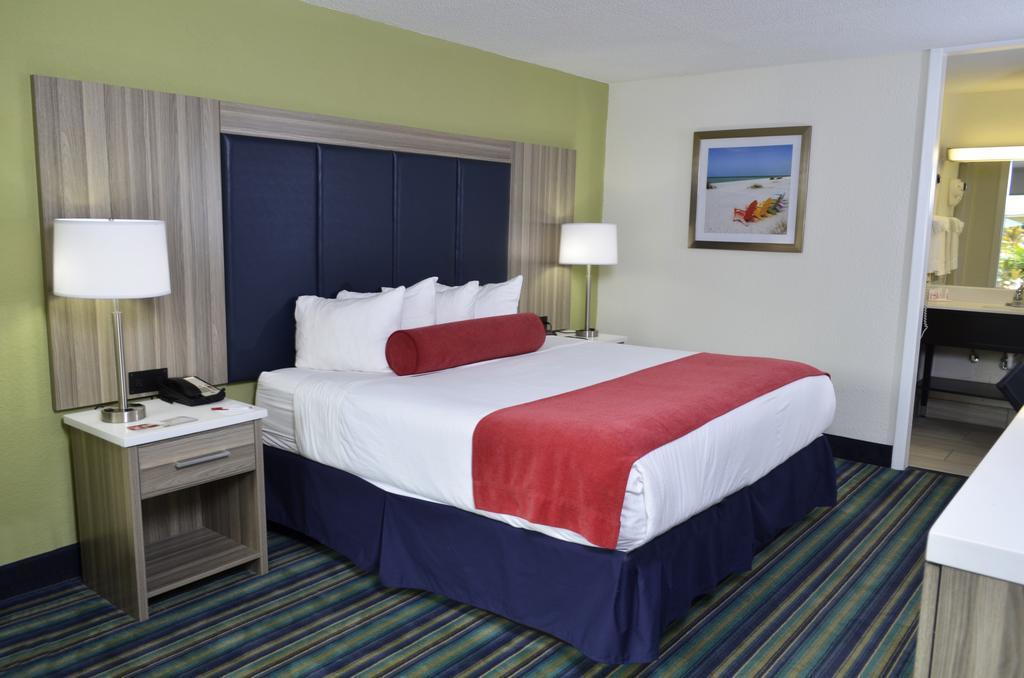 Ramada By Wyndham Lauderdale Airport/cruise Port 3* Dania Beach